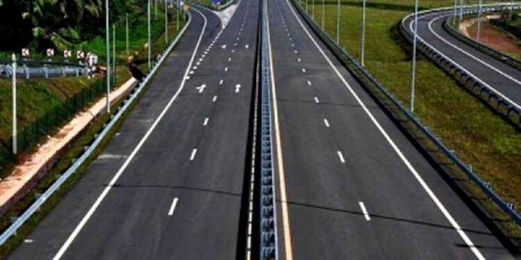 அதிவேக நெடுஞ்சாலையில் சாரதிகளுக்கு அறிமுகமாகவுள்ள புதிய திட்டம்!