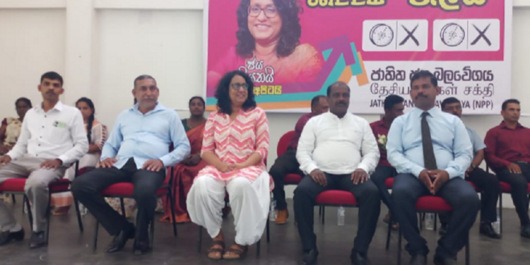 வவுனியாவில் பிரதமர்