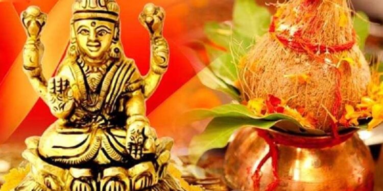 வீட்டில் லட்சுமி கடாட்சம் பொங்க செய்வ வேண்டிய பரிகாரம்!