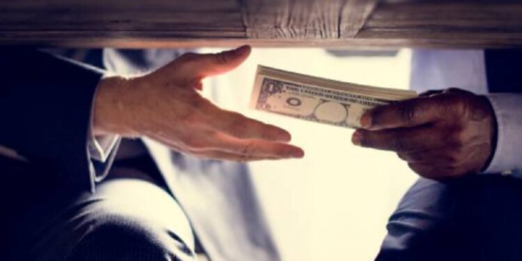 இலஞ்சம் பெற்றதாக காதி நீதிபதி கைது!