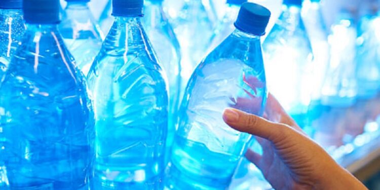 இலங்கையில் கட்டுப்பாட்டு விலையில் குடிநீர்!