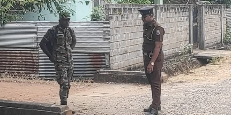 தமிழர் பகுதியில் மர்மமான முறையில் உயிரிழந்த ஆண் வெளியான சந்தேகம்!