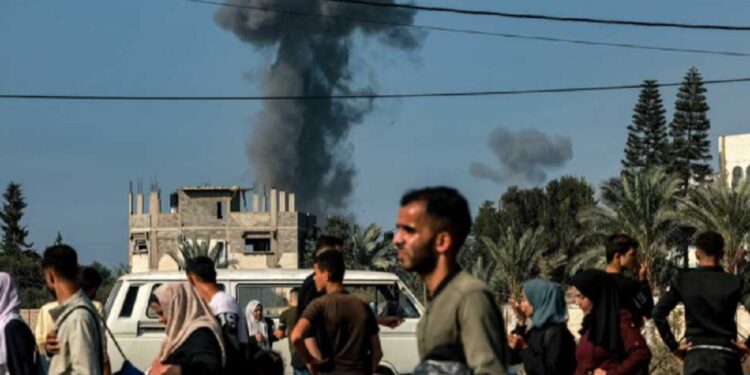 காசா மீது தொடர் தாக்குதல் நடாத்தும் இஸ்ரேல்!