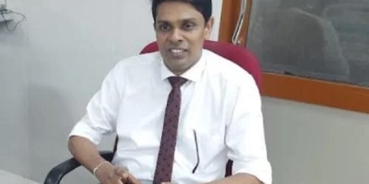 அர்ச்சுனா எம்பியிடம் பல மில்லியன் இழப்பீடு கோரிய வழக்கறிஞர்கள்