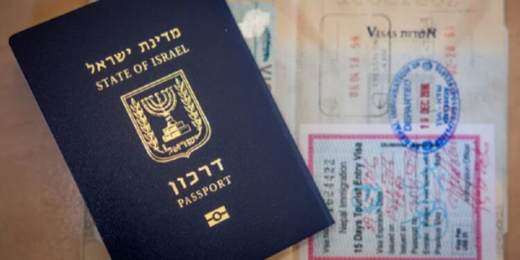 பிரான்சில்  27 பேருக்கு திடீரென ரத்து செய்யப்பட்ட விசாக்கள்!