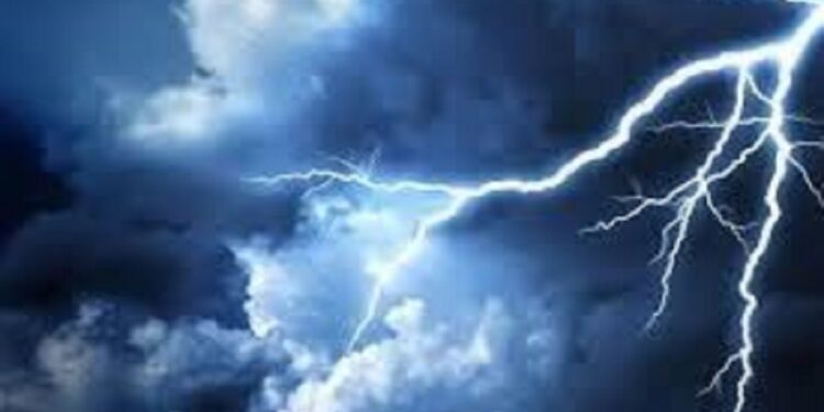 மின்னல் தாக்கம் குறித்து மக்களுக்கு எச்சரிக்கை!