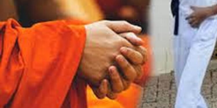 தேரர் வேடத்தில் யாத்திரைக்கு சென்ற மாணவன் கைது!