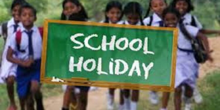 இன்று முதல் பாடசாலைகளுக்கு விசேட விடுமுறை!
