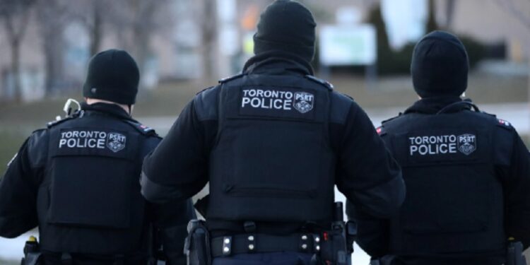 கனடாவில் இலங்கையர் கைது!