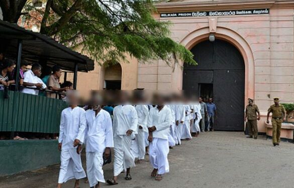 வெசாக் தினத்தை முன்னிட்டு யாழ் சிறைச்சாலையில் இருந்து  20 கைதிகள் விடுதலை!