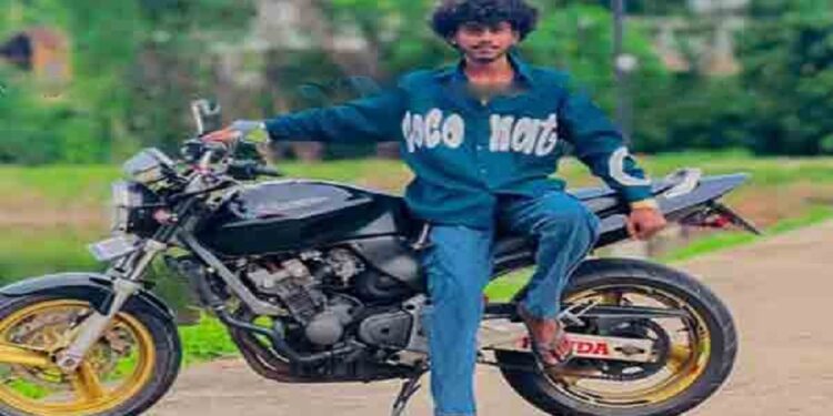 வெளிநாடு செல்ல தயரான மாணவன் மரணம்!