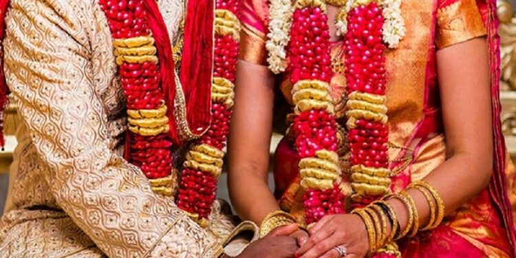 திருமணமான சில மாதங்களில் யாழில் வினோத காரணம் கூறி விவாகரத்து கோரும் வெளிநாட்டு மாப்பிளை