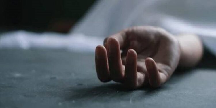 யாழ். வைத்தியசாலையில் பணிபுரியும் சிற்றூழியர் திடீர் மரணம்!