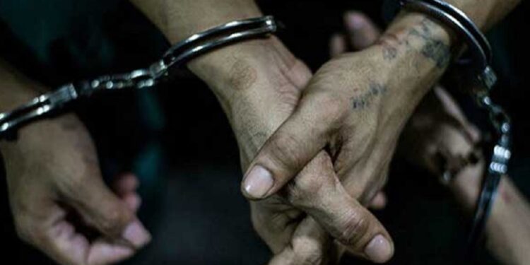 நாடளாவிய ரீதியில் விசேட சுற்றிவளைப்பில் 360 பேர் கைது!