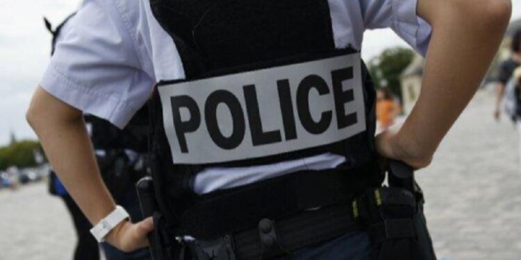 பிரான்ஸில் சீட்டுப் பிடித்து மோசடி செய்த குடும்பஸ்தர் மீது தாக்குதல்!