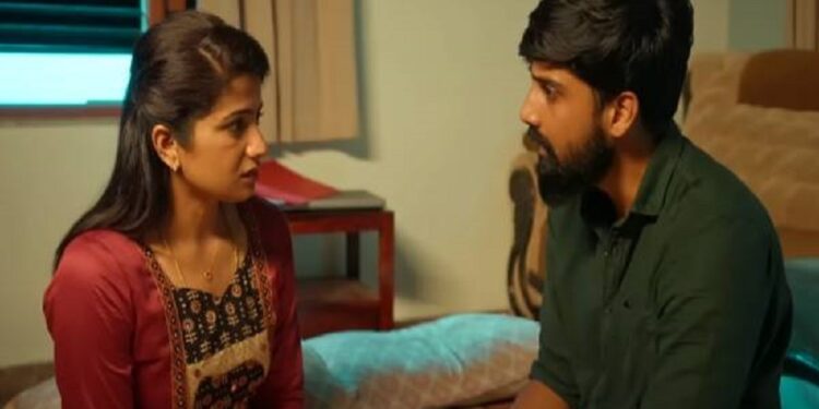 தம்பதிகளை வைத்து மருமகள்களை அடக்கத் திட்டம் போட்ட குணசேகரன்