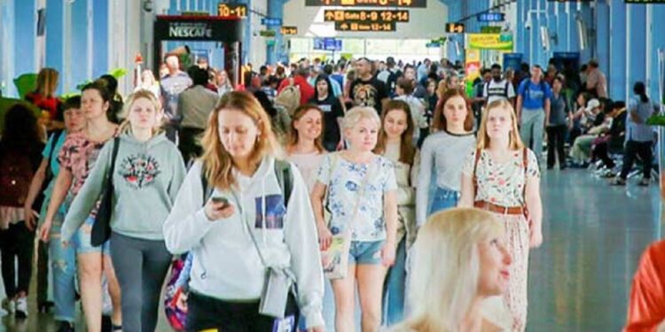 இந்தியாவில் இருந்து அதிகளவில்  இலங்கை வரும் சுற்றுலா பயணிகள்!