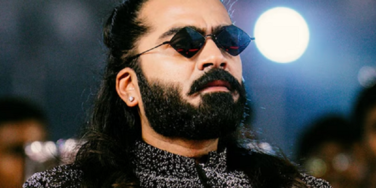 கமலை அடுத்து  ஜாக்கி சானுடன் இணையும் சிம்பு