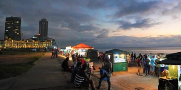 இரவுப் பொழுதில் உல்லாச செயற்பாடுகளை கொழும்பில் அதிகரிக்க நடவடிக்கை!