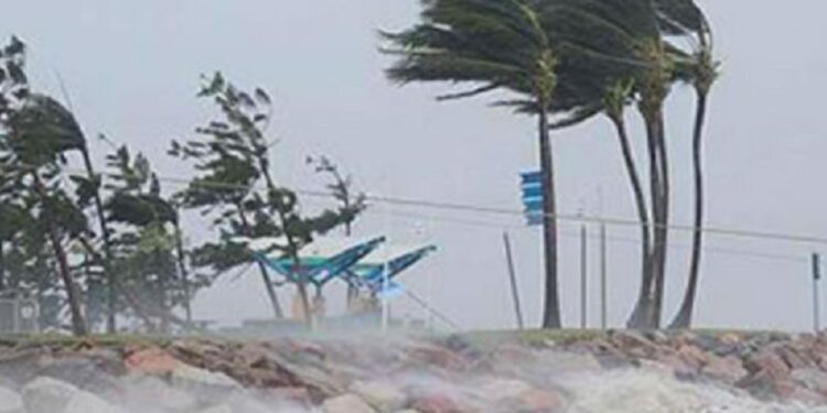 கடலுக்கு செல்ல வேண்டாம் மீனவர்களுக்கு எச்சரிக்கை!