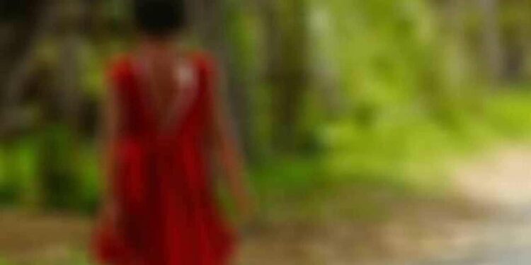 7 வயது சிறுமி  மரணத்தில் சந்தேகம்!