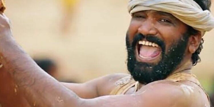 இயக்குநர் விக்ரம் சுகுமாரன் திடீர் மரணம்!