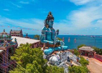 காணி அபகரிப்பு மற்றும் இந்து ஆலயங்கள் மீதான அடக்குமுறையினைக் கண்டித்து வீதிக்கு இறங்கிய மக்கள்!