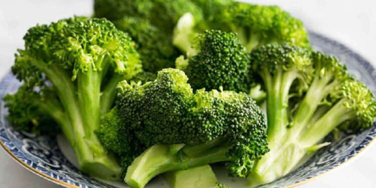 உடல் எடையைக் குறைக்க உதவும் புரோக்கோலி