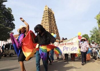 யாழ் நல்லூர் ஆலய சூழலில் ஓரினச் சேர்க்கையாளர்கள் நடைபவனியால் எழுந்த கடும் விமர்சனம்