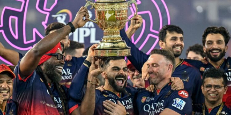 விற்ப்பனைக்கு வரும் RCB அணி