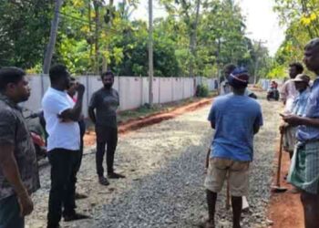 யாழில் இடை  நிறுத்தப்பட்ட வீதி புனரமைப்பு