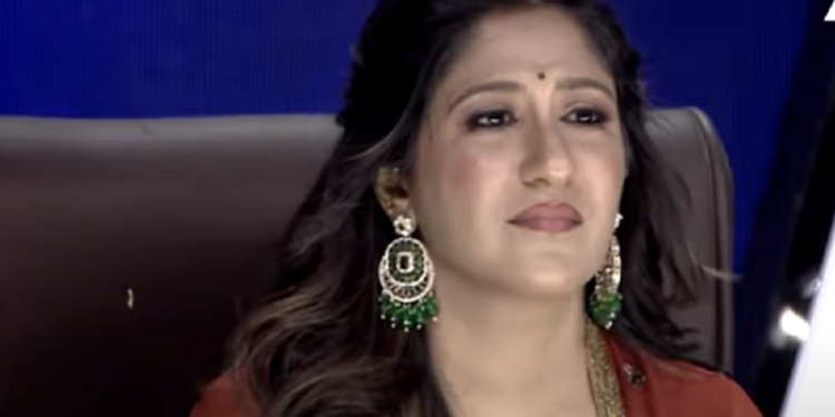 சரிகமப -வில் ஆத்மார்த்தமாக பாடிய போட்டியாளர்கள் கலங்கிய நடுவர்கள்