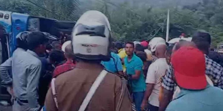 கோர விபத்து 26 பேர் காயம்!