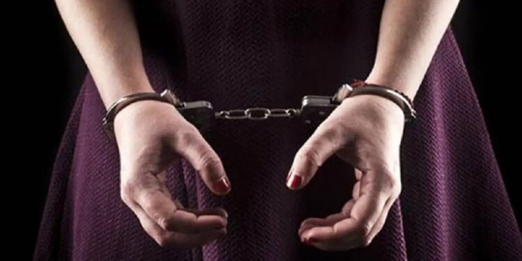 யாழில் ஐஸ் போதைப்பொருளுடன் கைதான பெண்!