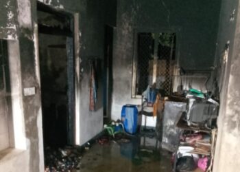 தமிழர் பகுதியில் எரிந்து சாம்பலான வீடு!