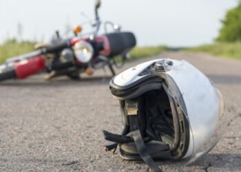 மகனுடன் மோட்டார் சைக்கிளில் சென்ற தாய்க்கு நிகழ்ந்த சோகம்!