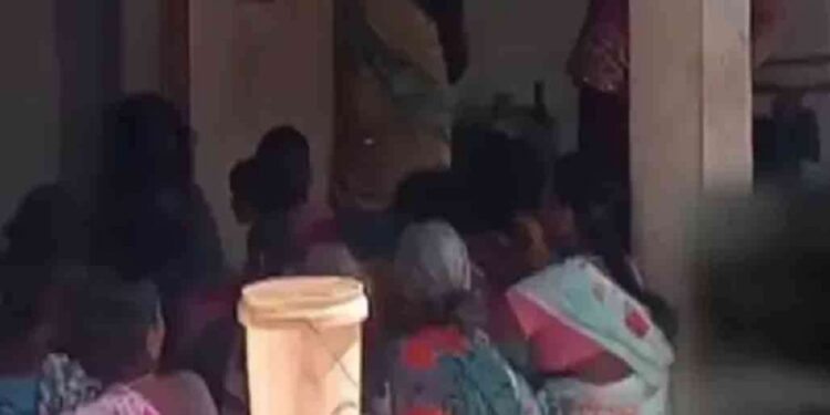 பட்டதாரி மகளுக்கு தந்தையால் நிகழ்ந்த கொடூரம்!