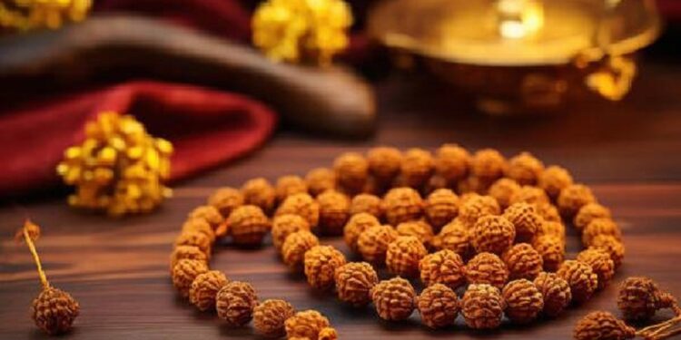 ருத்ராட்சம் அணிந்தவர்கள் அதனை அடிக்கடி கழற்றலாமா?