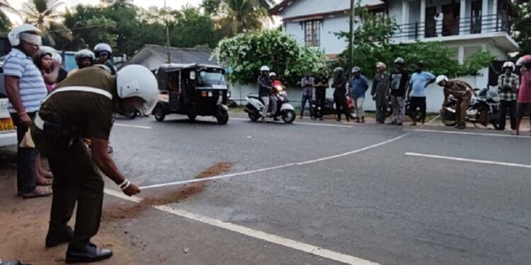 பேருந்தின் சில்லில் சிக்கி பலியான சிறுவன்!