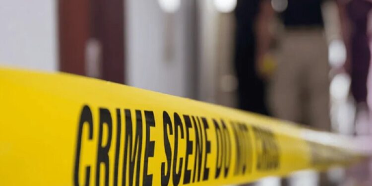 தாயும் மகளும் வெட்டிக் கொலை!