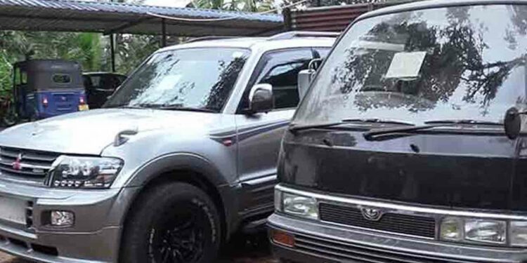 நாட்டிற்கு கொண்டு வரப்பட்ட சட்டவிரோத வாகனங்கள்!