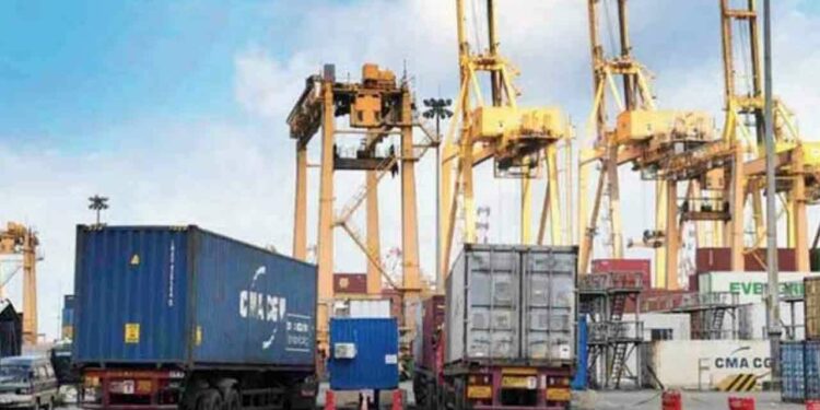 கொழும்பு துறைமுக நகரில் கொள்கல நெரிசல்!