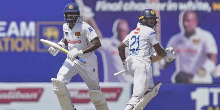 இலங்கை அணியின் முதலாவது இன்னிங்ஸ் நிறைவு பெற்றது!