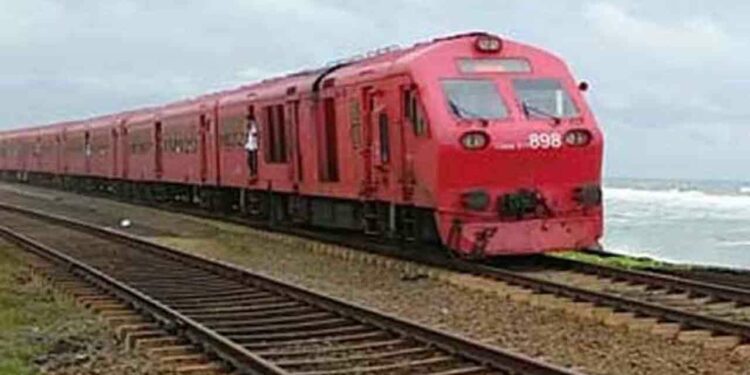 கடலோர ரயில் சேவைகள் பாதிப்பு!