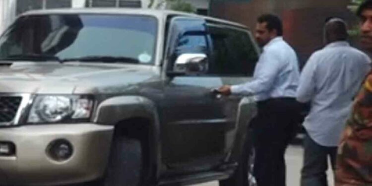 முன்னாள் இராஜாங்க அமைச்சர் இலஞ்ச ஊழல் ஆணைக்குழுவில் இருந்து வெளியேறினார்!