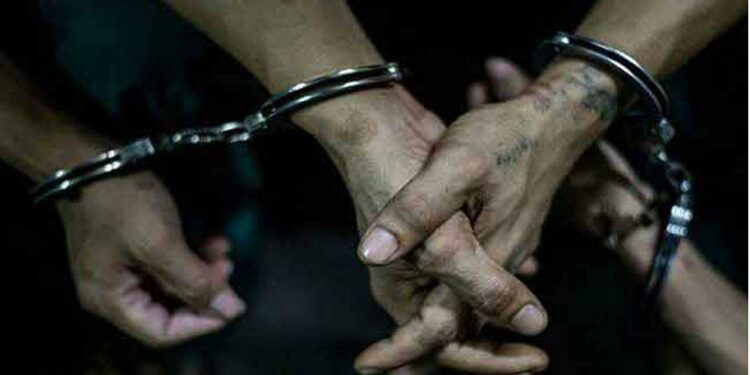 போதை மாத்திரைகளுடன் பெண் உள்ளிட்ட இருவர் கைது!