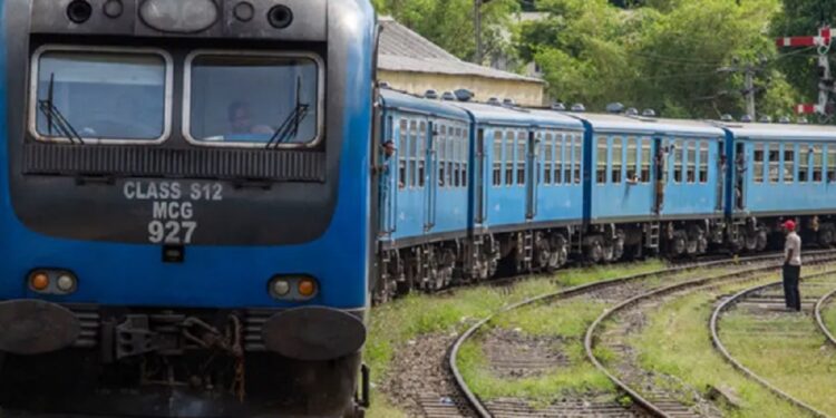 சாரதியின் சாமர்த்தியத்தால் தடுக்கப்பட்ட ரயில் விபத்து!