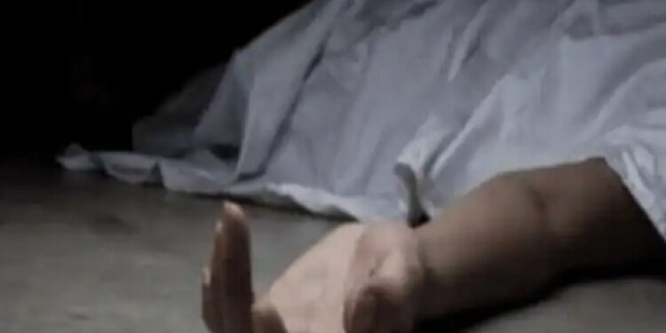 வாடகை வீட்டில் தங்கியிருந்த இளம் பெண் கொலை!