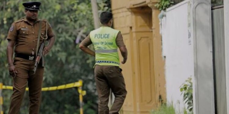 வாடகை அறையில் தங்கியிருந்தவர் கொடூர கொலை!