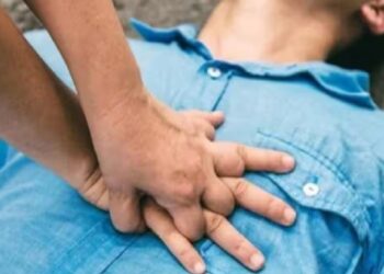 யாழில் மது அருந்திக் கொண்டிருந்த  இளைஞன் மரணம்!